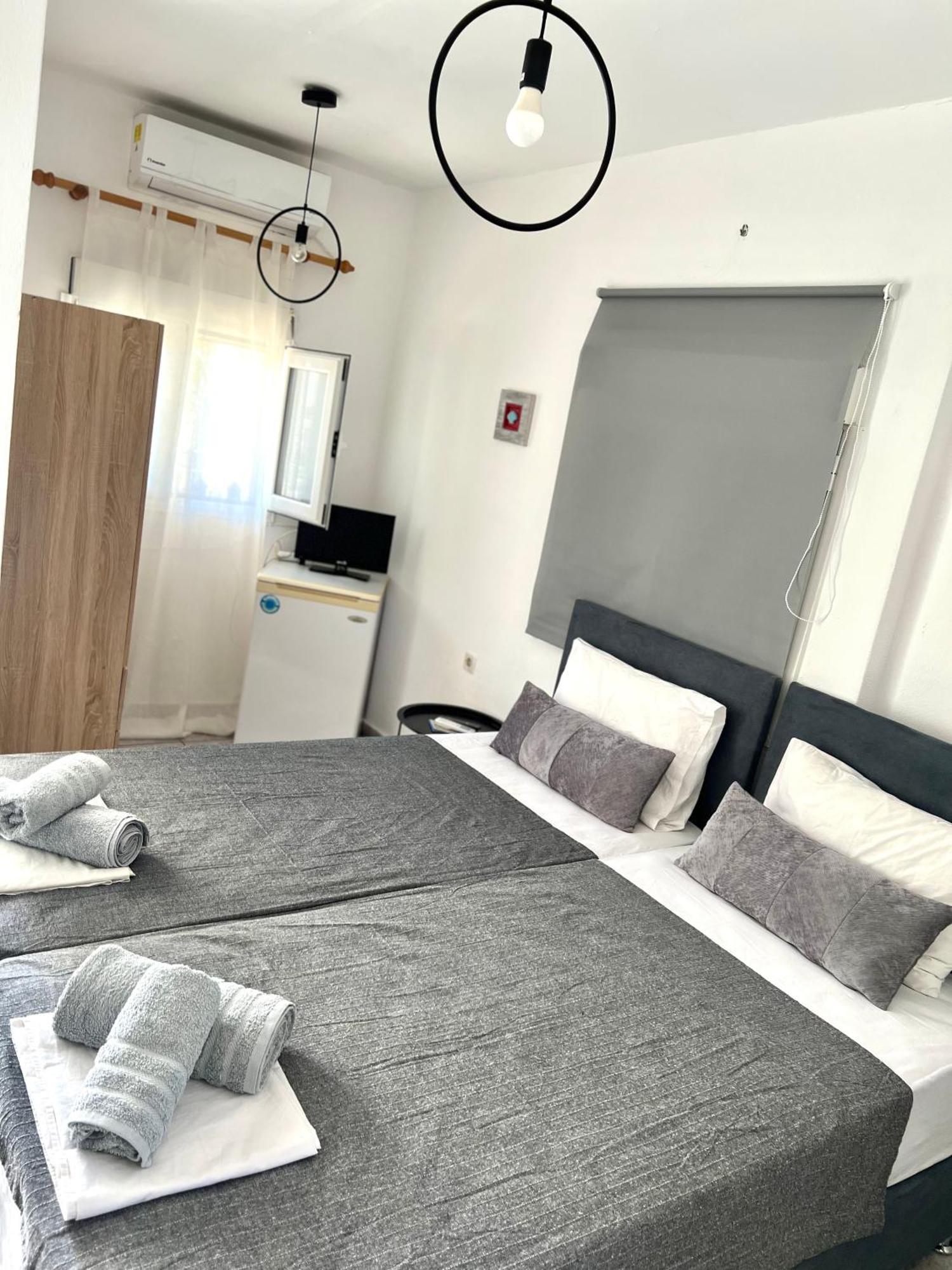 Litsa_House Apartment Skiathos Town Exterior photo